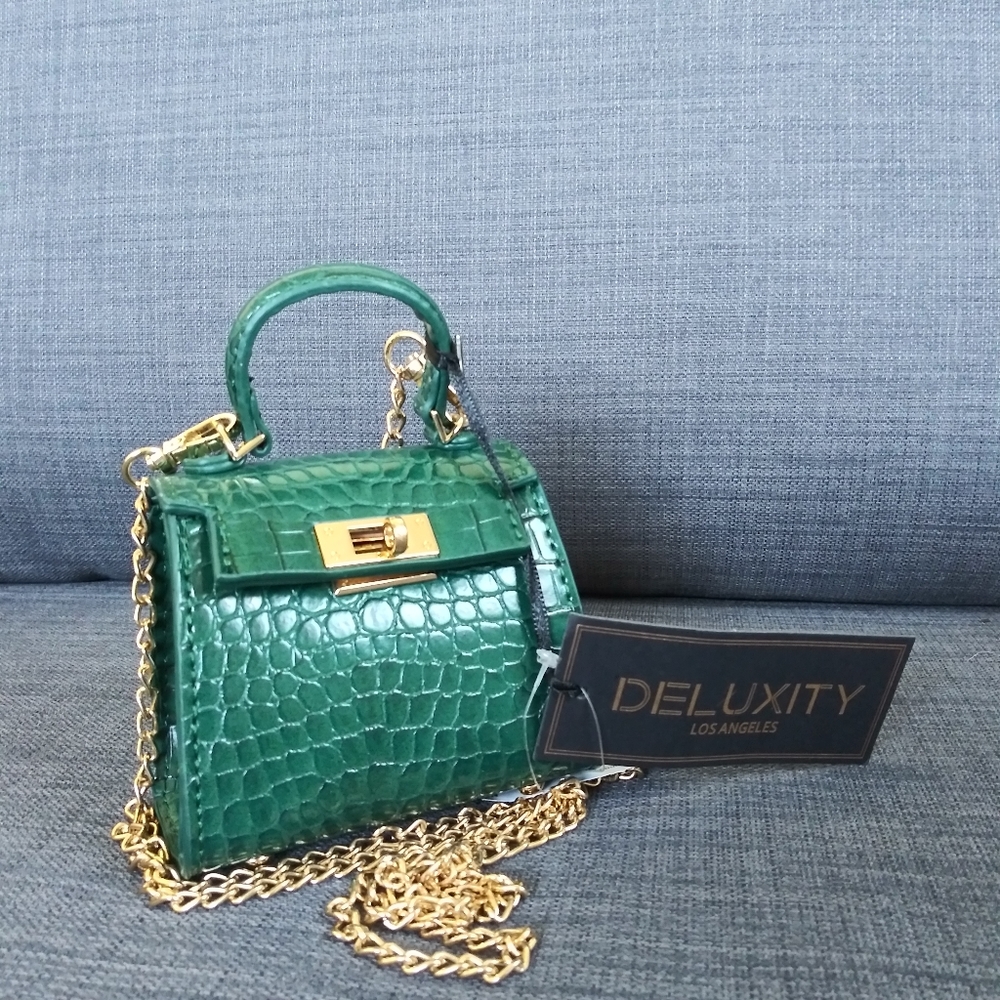 NWT DELUXITY VEGAN MINI SATCHEL CROSSBODY BAG